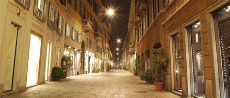 Via della Spiga: tutti i negozi 